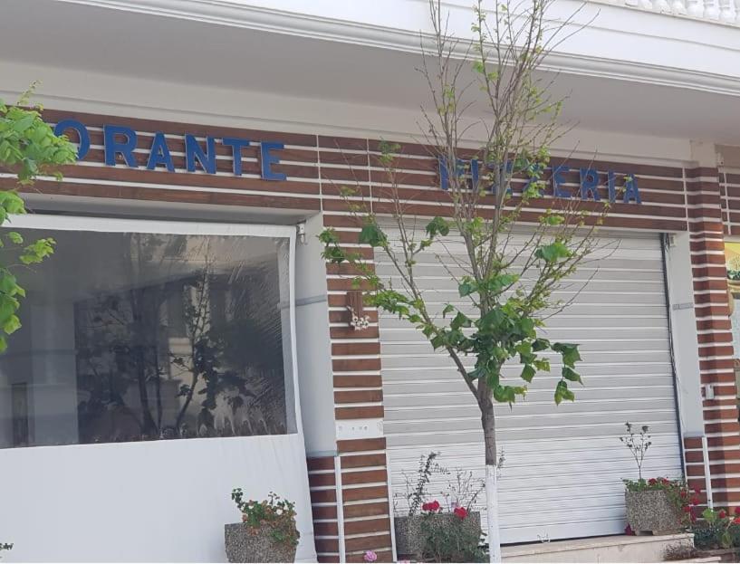 Coastline Apartments Σαράντα Εξωτερικό φωτογραφία