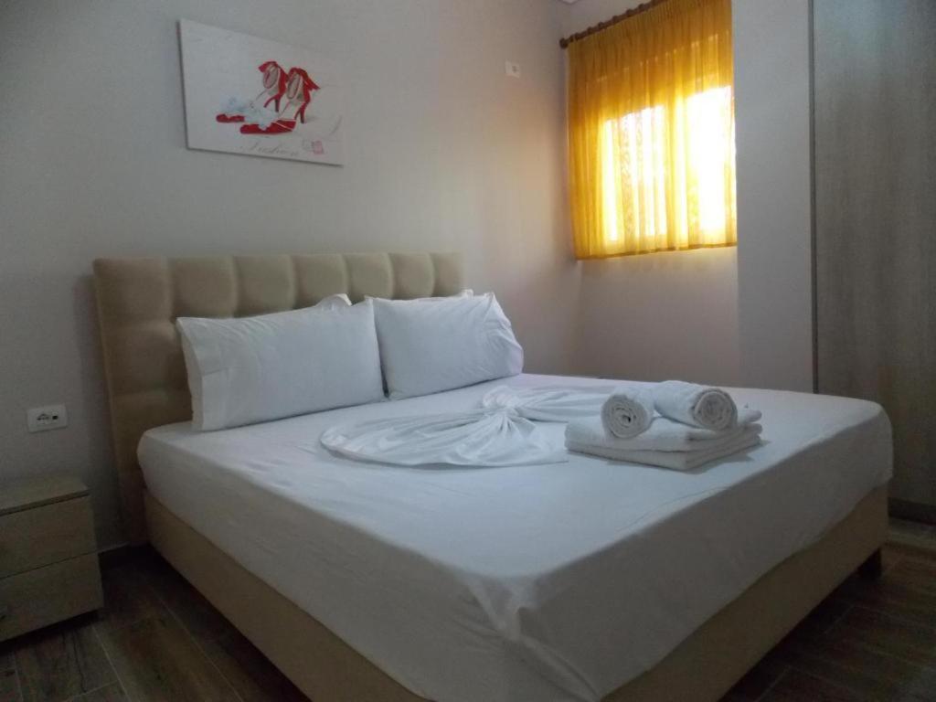 Coastline Apartments Σαράντα Εξωτερικό φωτογραφία